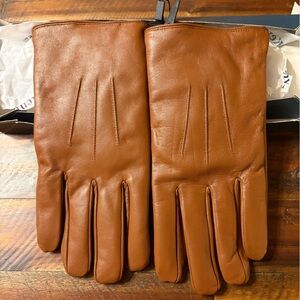 Brown Leather Gloves - new - with tags - never warn. Purchased in NY boutique.